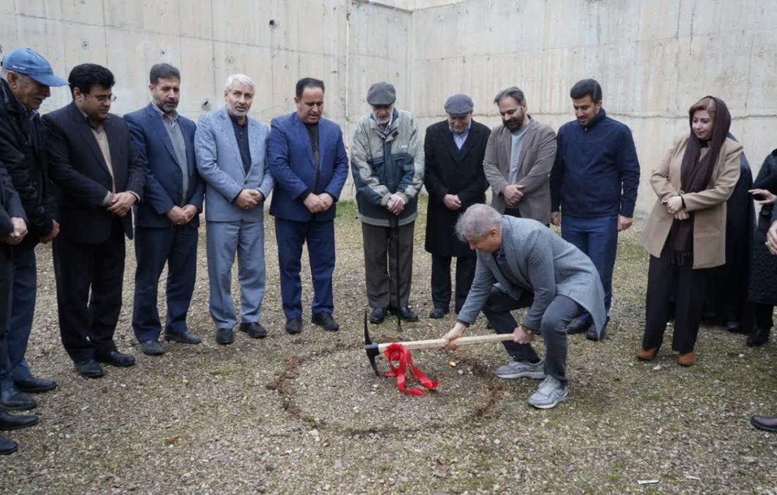 کلنگ احداث کارگاه هنرستان دخترانه در کرمانشاه زمین زده شد