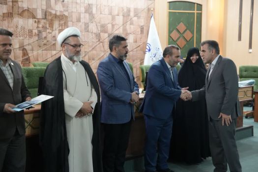 آیین اختتامیه بانوان تاثیر گذار استان کرمانشاه برگزار شد